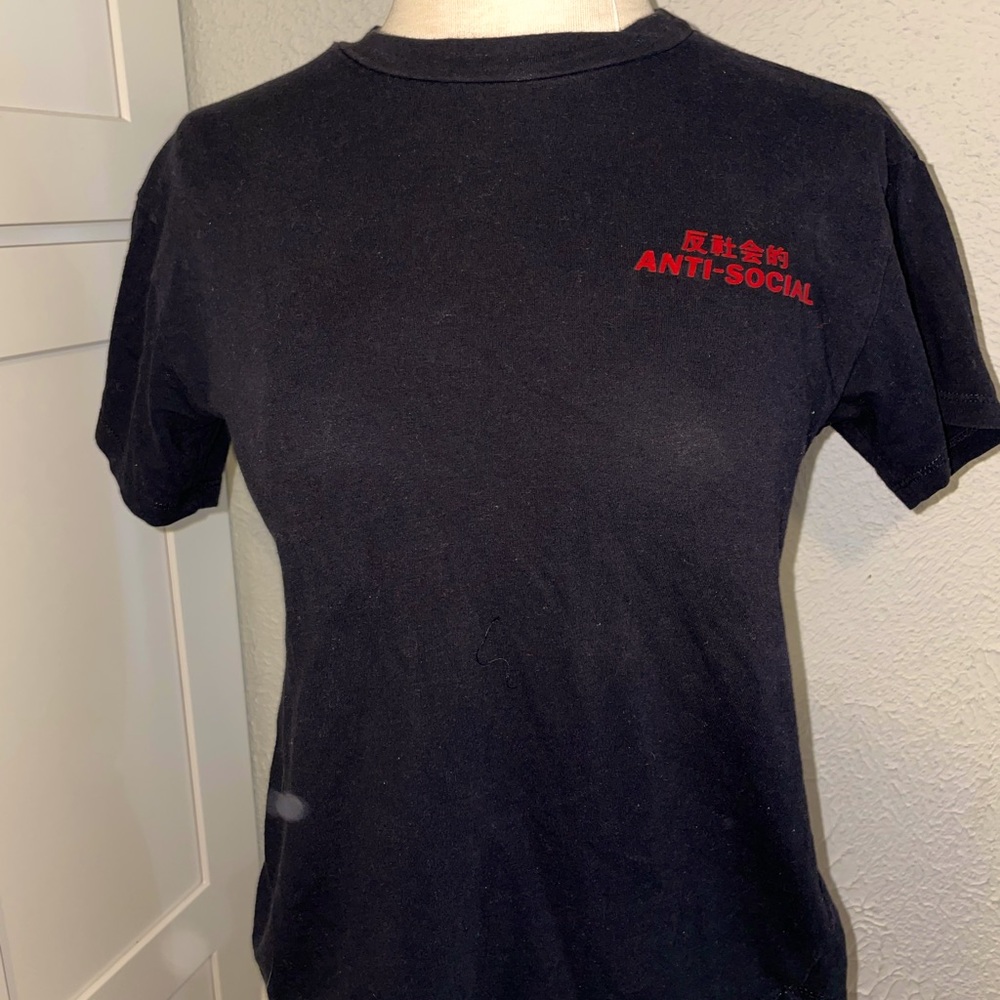 anti social tee